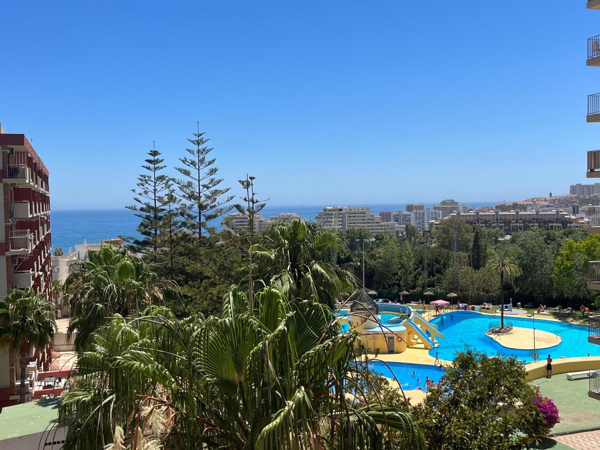 Apartment With Nice View In Benalmadena Jupiter Luaran gambar